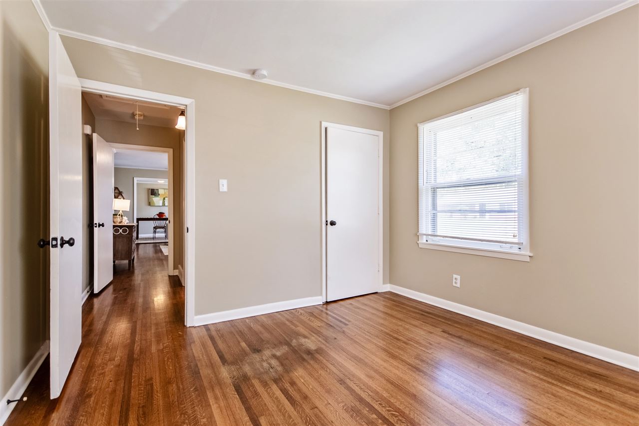 1617 Raymore Road Memphis, TN 38117 - Photo 10 of 19