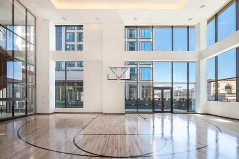 $799,000 | 133 Seaport Boulevard, Unit 502, Boston, MA 02210