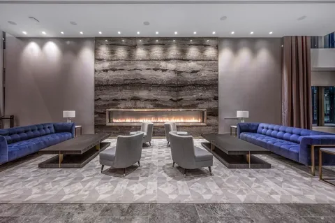 $799,000 | 133 Seaport Boulevard, Unit 502, Boston, MA 02210