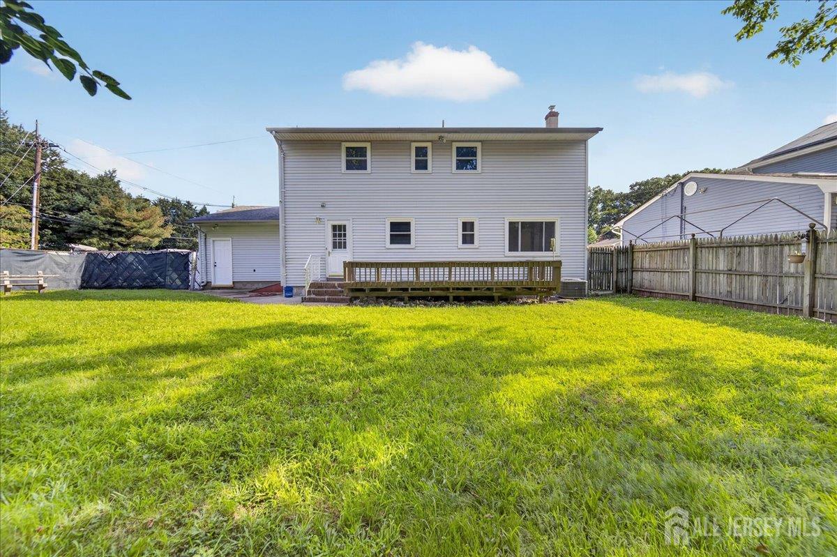 204 Marlin Road Fords, NJ 08863 - Photo 24 of 28 Gallery Image 24