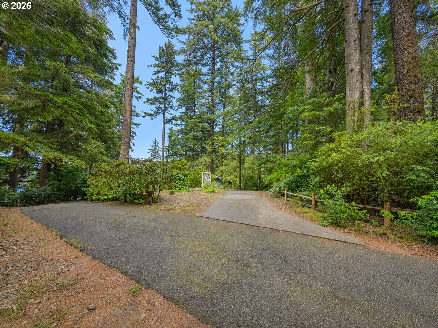 5323 Leavitt Loop Florence, OR 97439 - Photo 45 of 48 RV Parking