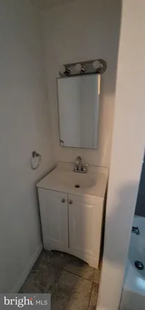 $945 | 939 West Pine Street, Coal Township, PA 17866