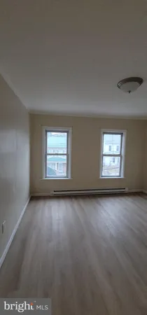 $945 | 939 West Pine Street, Coal Township, PA 17866