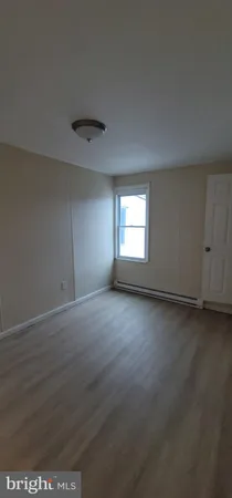 $945 | 939 West Pine Street, Coal Township, PA 17866