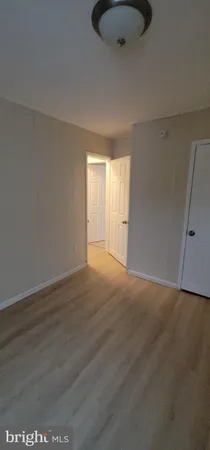 $945 | 939 West Pine Street, Coal Township, PA 17866