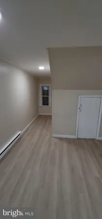 $945 | 939 West Pine Street, Coal Township, PA 17866