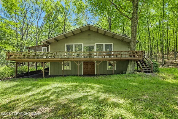 $229,000 | 166 Pheasant Run, Bushkill, PA 18324