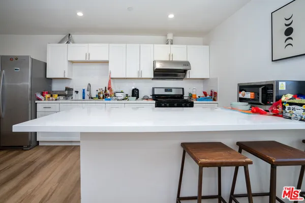 $3,999,000 | 3025 Walton Avenue, Los Angeles, CA 90007