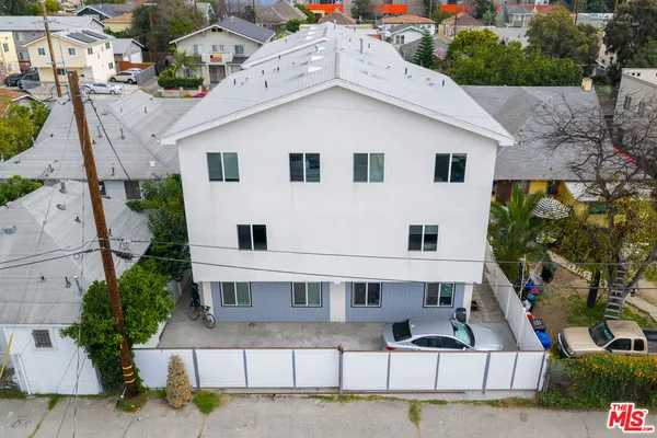 $3,999,000 | 3025 Walton Avenue, Los Angeles, CA 90007