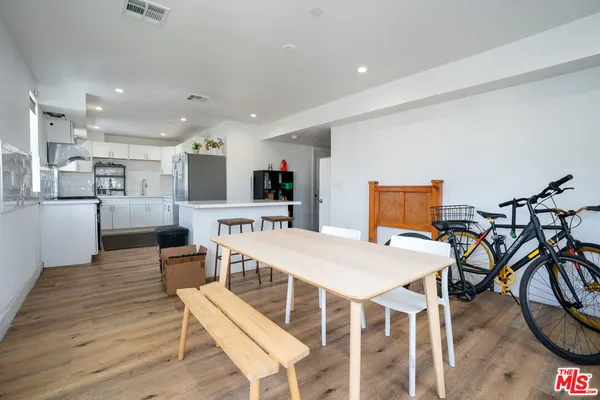 $3,999,000 | 3025 Walton Avenue, Los Angeles, CA 90007