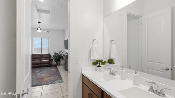 $665,000 | 8009 West Northview Avenue, Glendale, AZ 85303