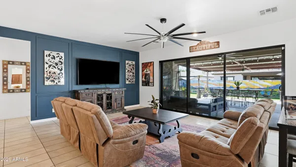 $665,000 | 8009 West Northview Avenue, Glendale, AZ 85303