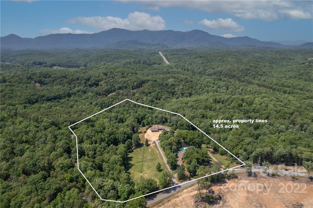 2345 Hunting Country Road Tryon, NC 28782 - Photo 11 of 48