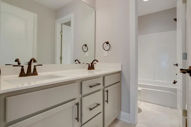 $2,995 | 6804 Kew Garden, Smyrna, TN 37167