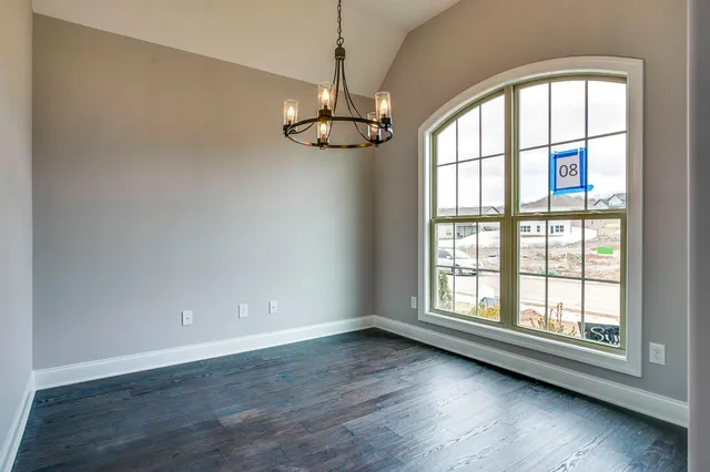 $2,995 | 6804 Kew Garden, Smyrna, TN 37167