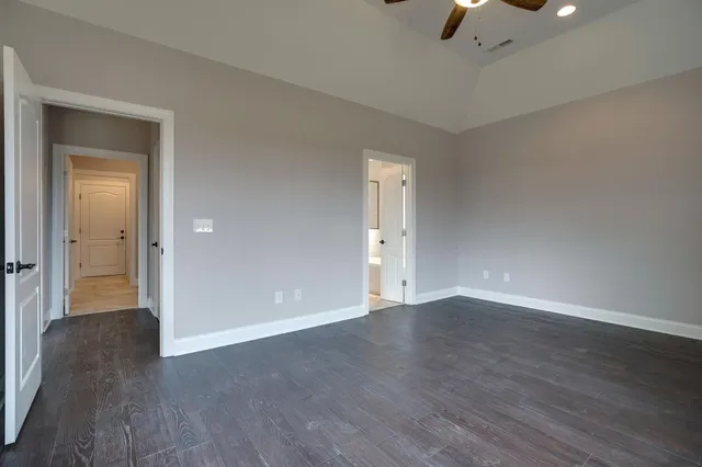 $2,995 | 6804 Kew Garden, Smyrna, TN 37167