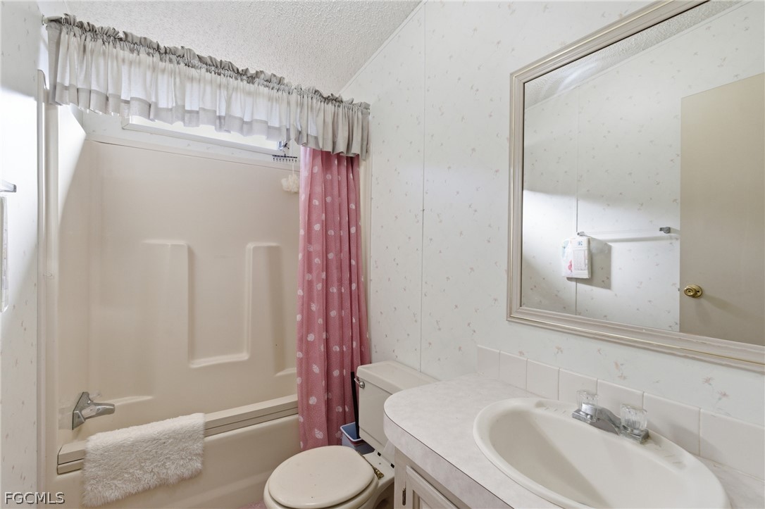 11250 Stringfellow Road Bokeelia, FL 33922 - Photo 35 of 40 Gallery Image 35