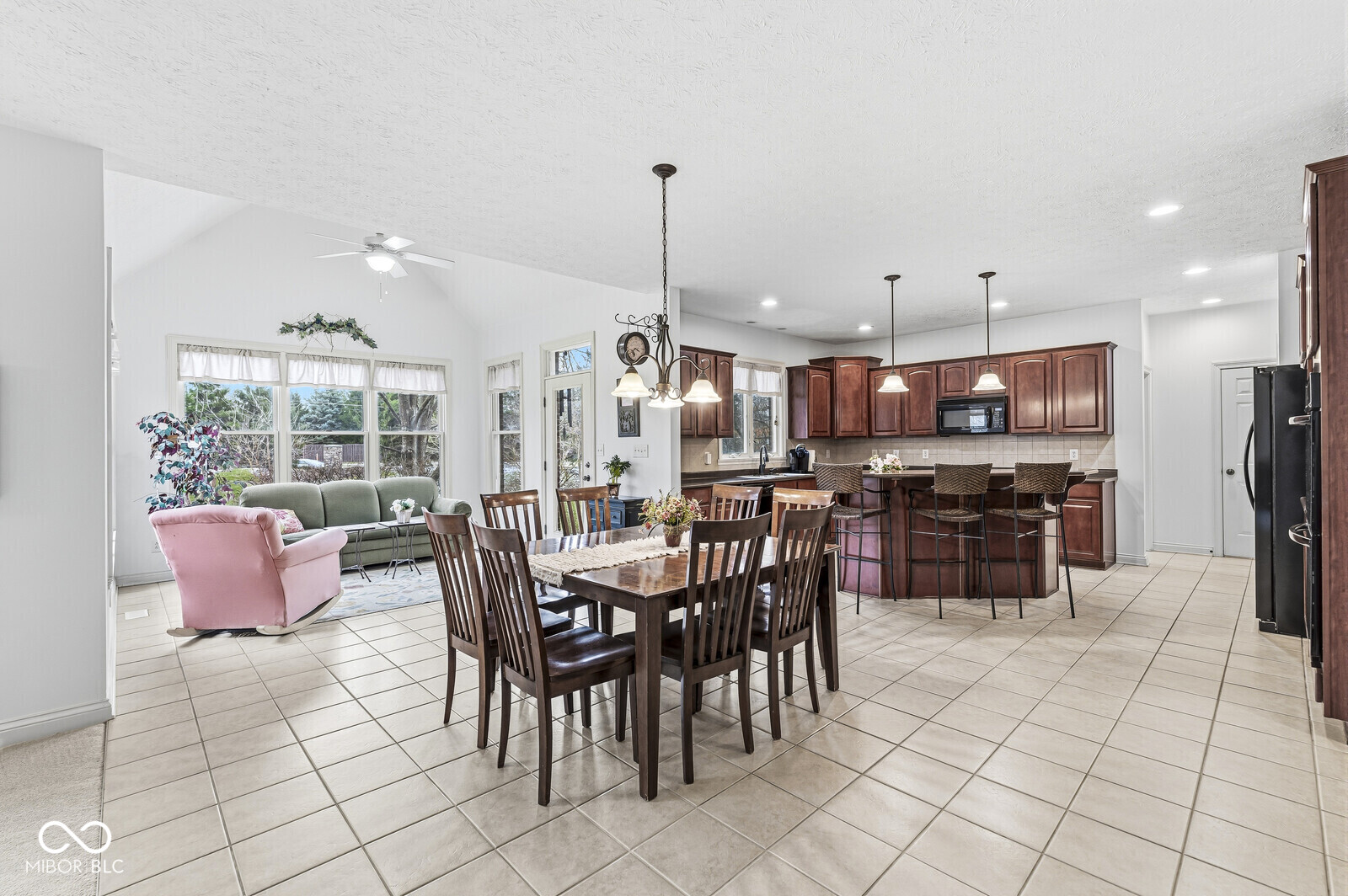 11631 Skyhawk Court Fishers, IN 46037 - Photo 12 of 54