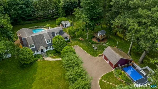 $2,199,000 | 245 Cedar Road, Fairfield, CT 06890