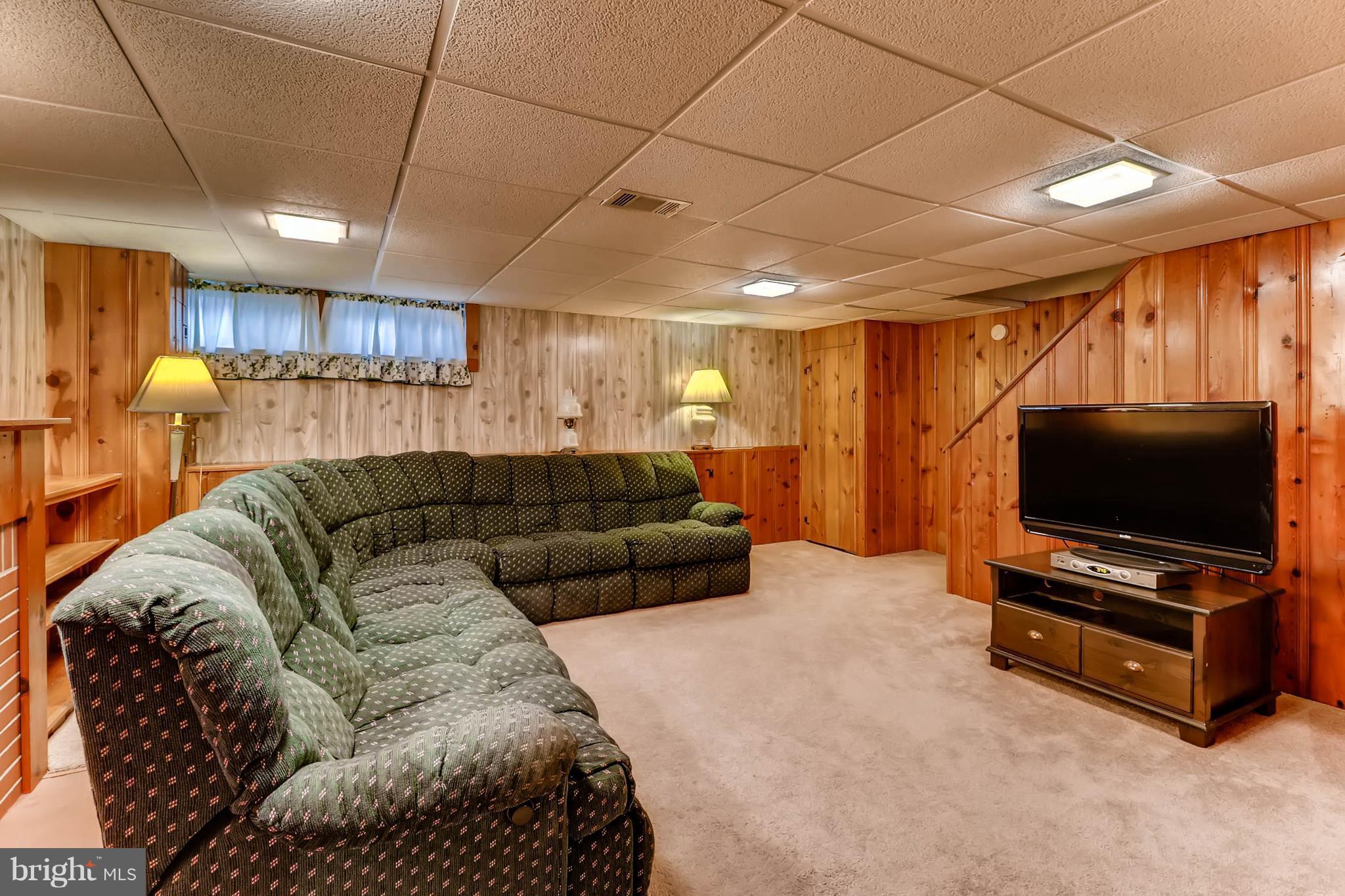 1811 Edgewood Road Baltimore, MD 21286 - Photo 25 of 28 Basement