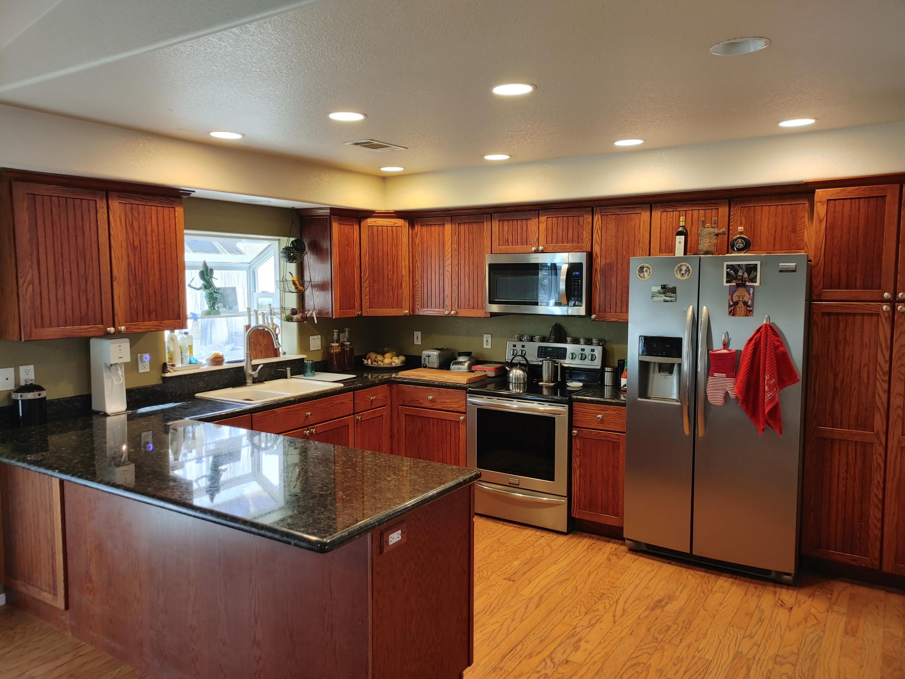 575 Hyde Park Road Grants Pass, OR 97527 - Photo 9 of 42 20210923_162809_HDR