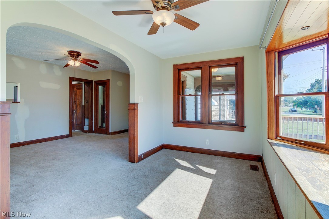 4507 7th Street Northwest Canton, OH 44708 - Photo 7 of 34