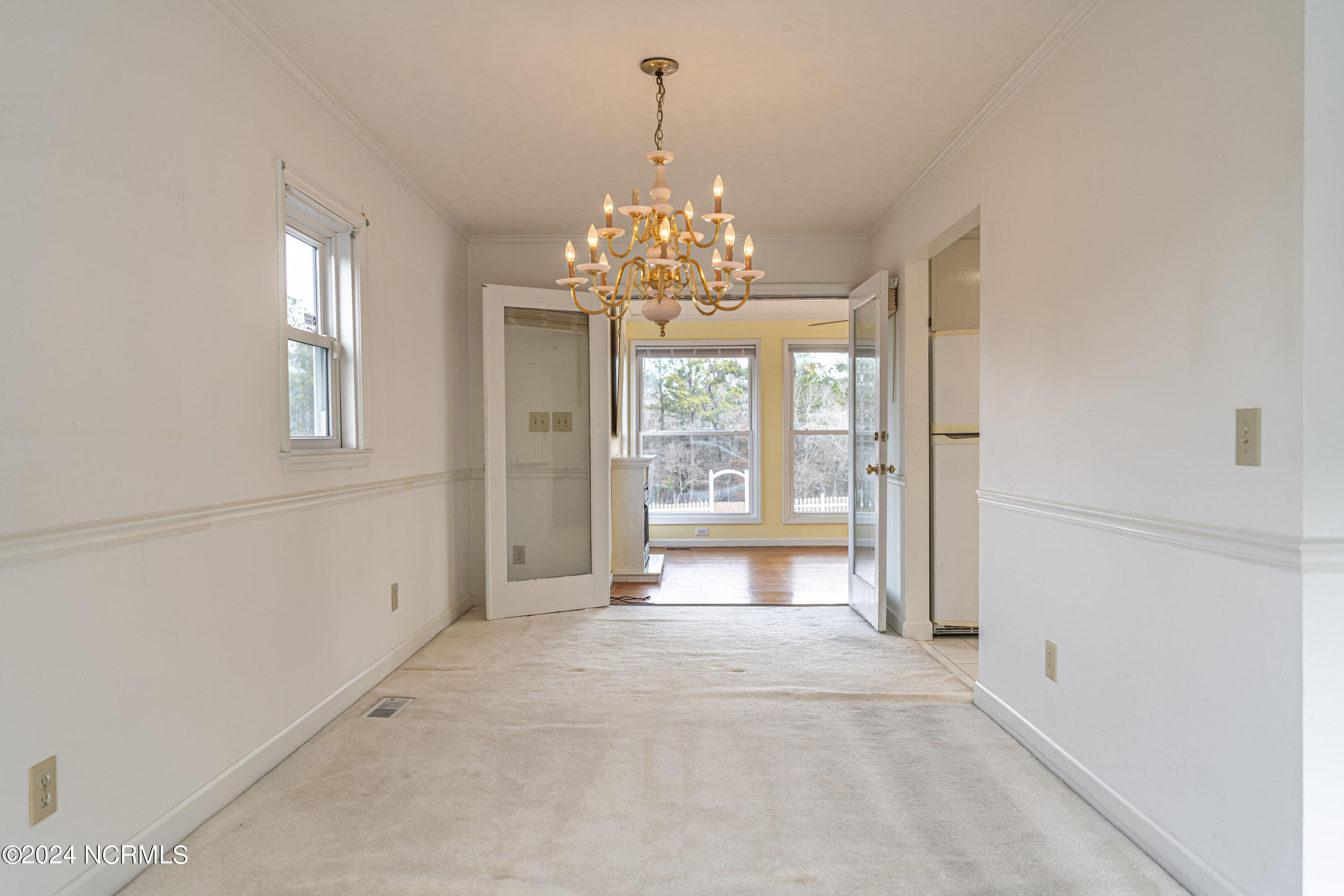 412 Pinecrest Court Road Aberdeen, NC 28315 - Photo 22 of 64 412 Pinecrest Court - Living Room/Dining Room