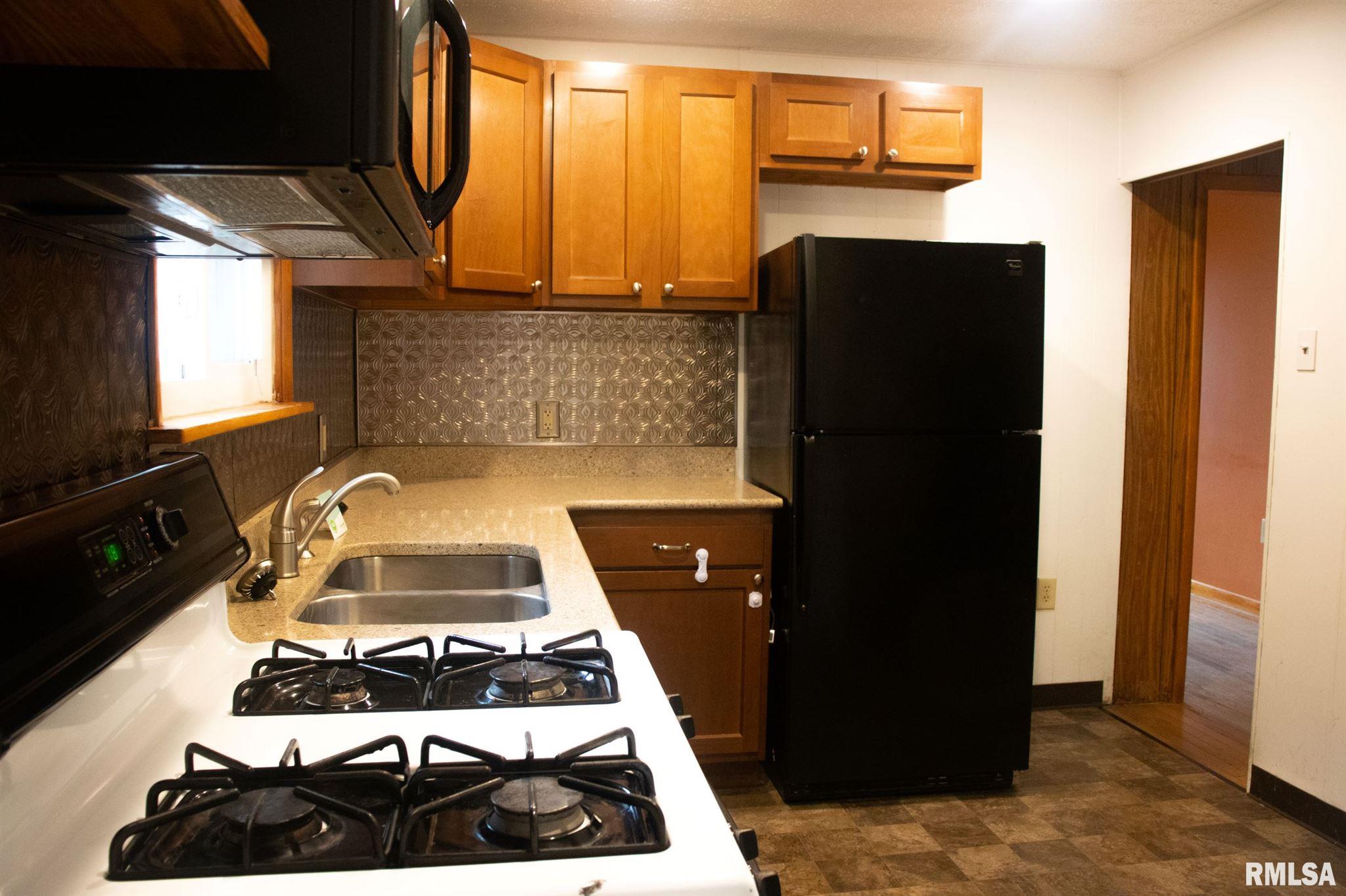 3116 South 3rd Street Springfield, IL 62703 - Photo 11 of 22