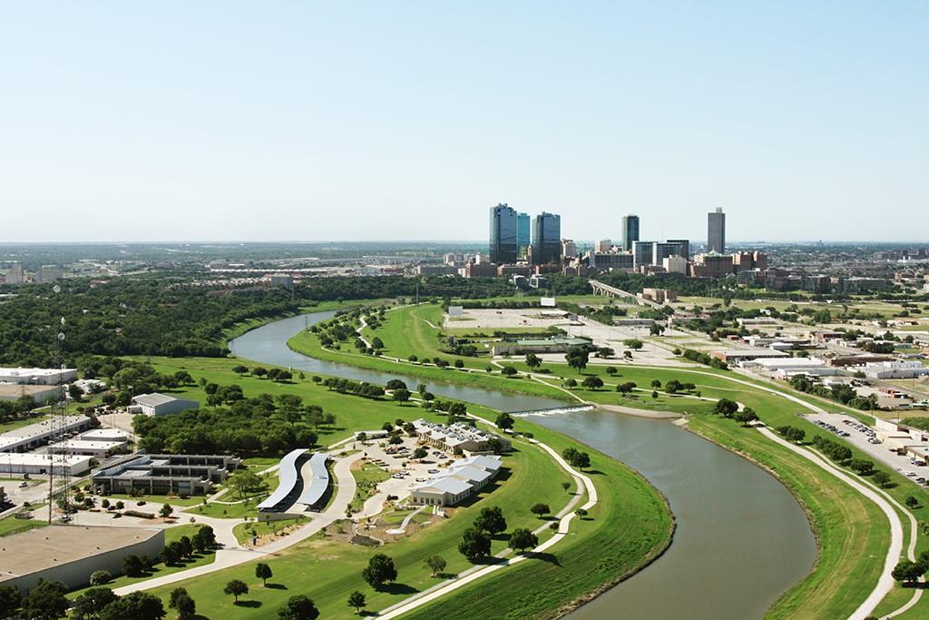 4570 White Settlement Road Fort Worth, TX 76114 - Photo 6 of 8 a view of a city