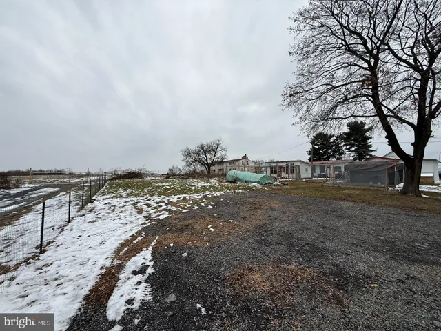 $4,950 | 937 Main Street, Mohrsville, PA 19541