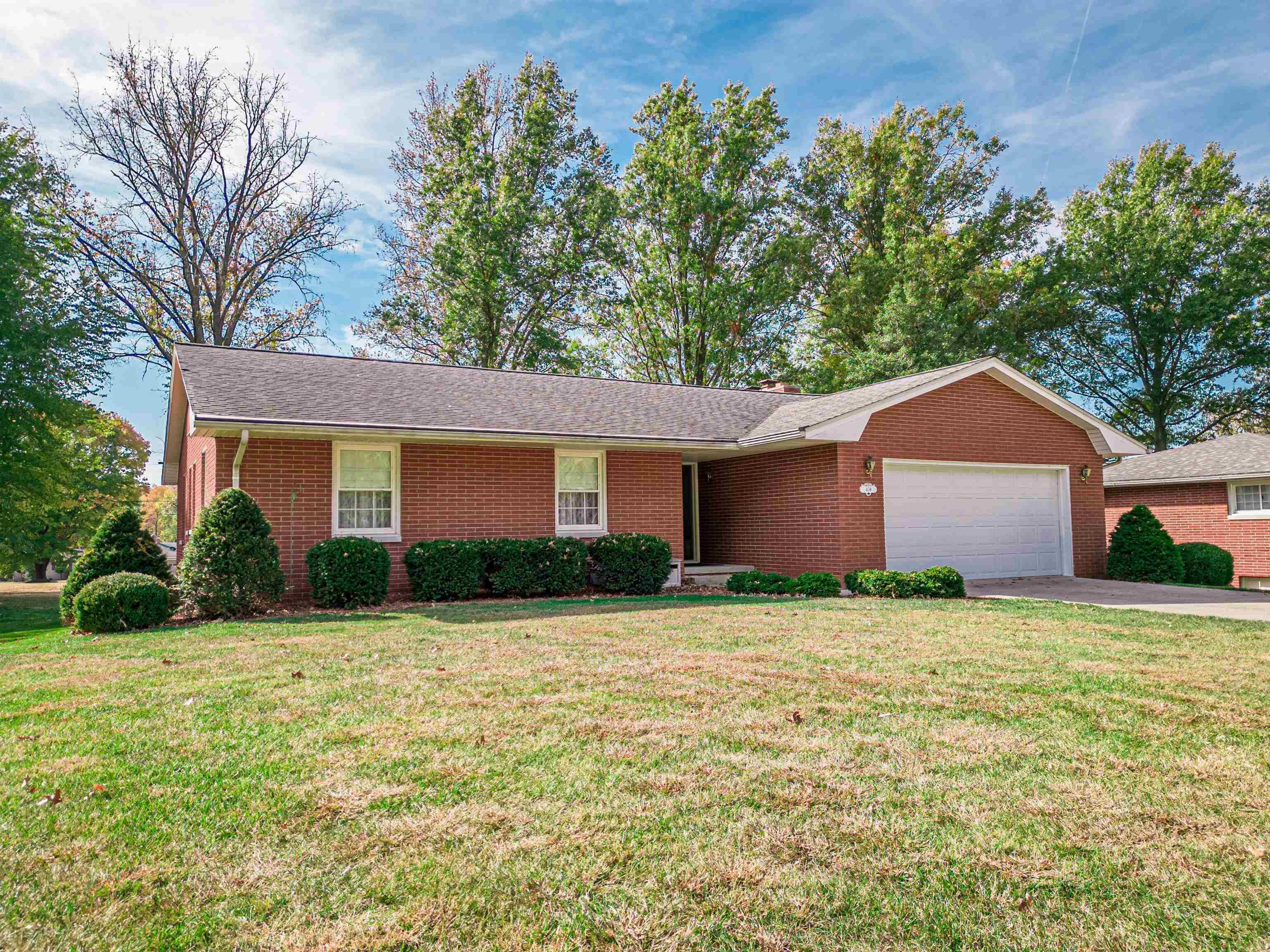 409 Reyling Drive Jasper, IN 47546 - Photo 1 of 34 Gallery Image 1