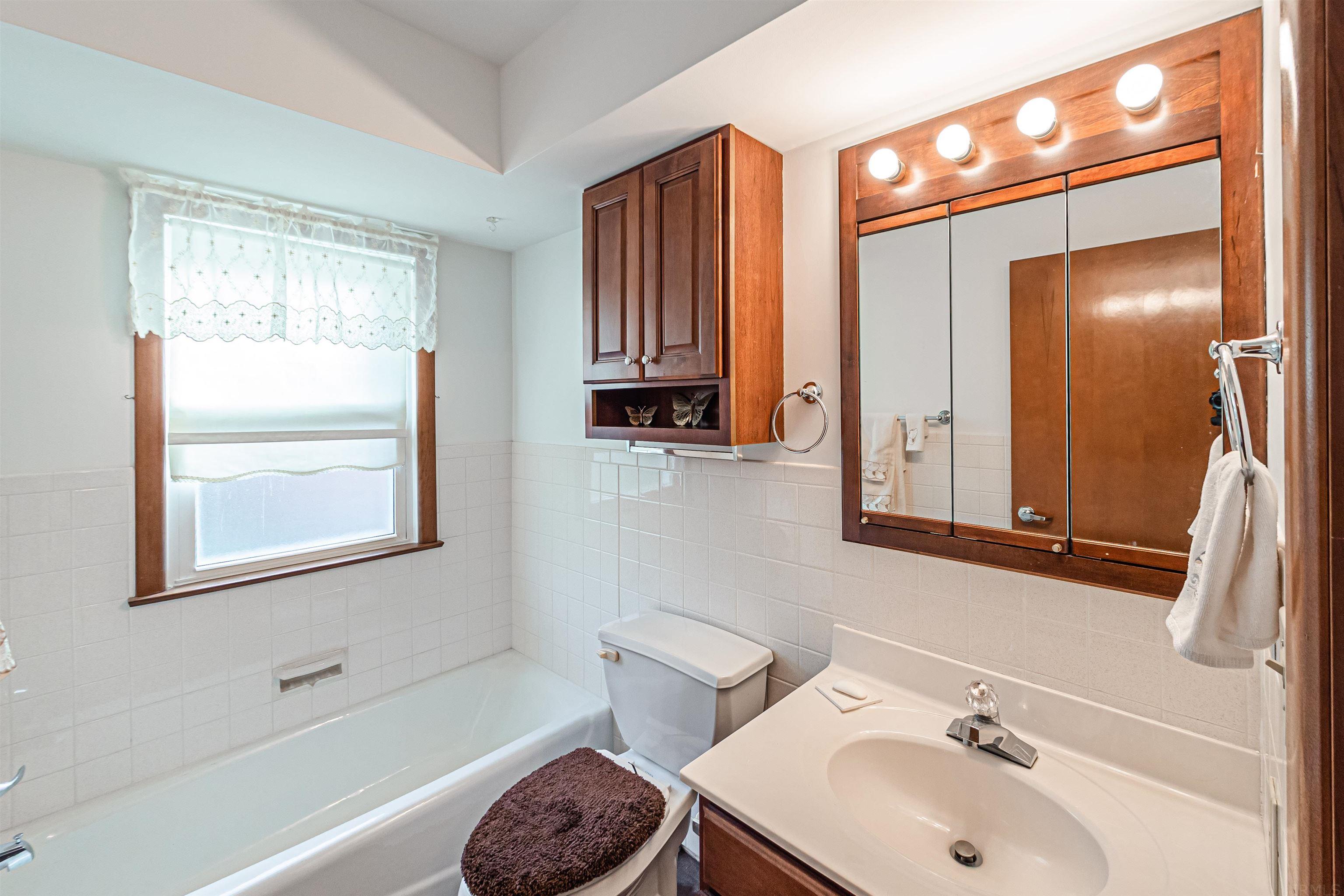 409 Reyling Drive Jasper, IN 47546 - Photo 21 of 34 Gallery Image 21