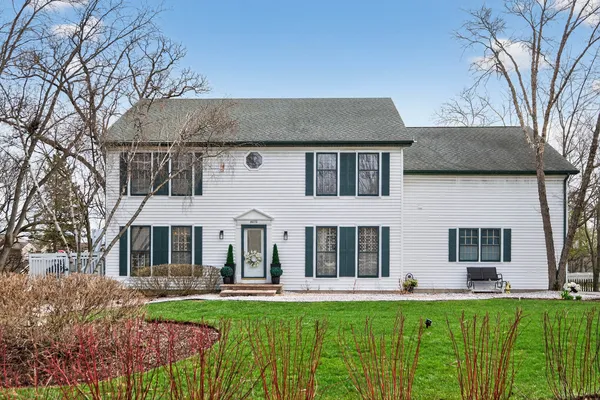 $795,000 | S775 Madison Street, Winfield, IL 60190