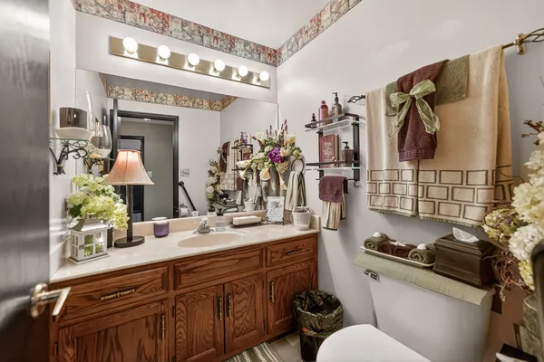 $795,000 | S775 Madison Street, Winfield, IL 60190