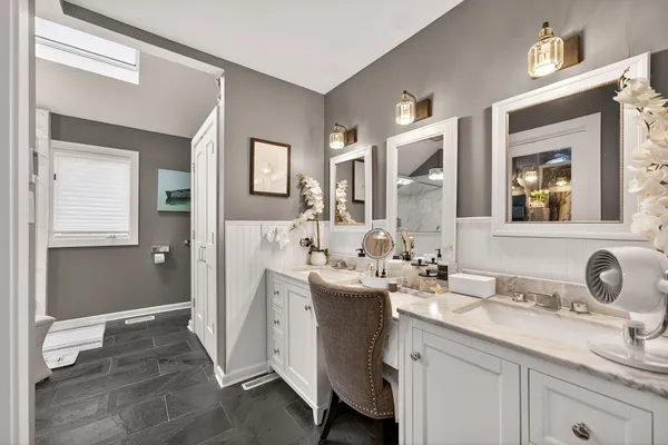 $795,000 | S775 Madison Street, Winfield, IL 60190