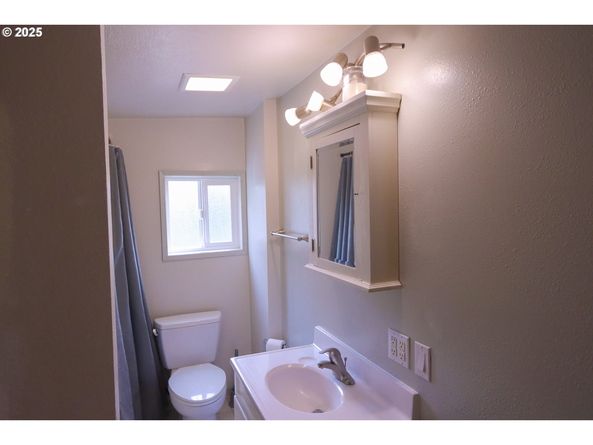 63673 Seven Devils Road Coos Bay, OR 97420 - Photo 13 of 40 Gallery Image 13