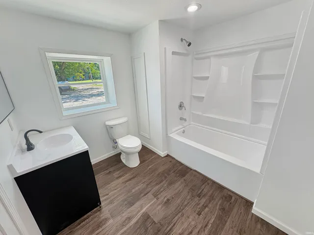 $259,900 | 407 South 8th Street, Boonville, IN 47601