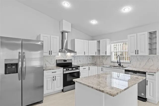 $349,500 | 319 Avenue A Northeast, Winter Haven, FL 33881