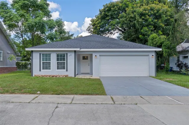 $349,500 | 319 Avenue A Northeast, Winter Haven, FL 33881