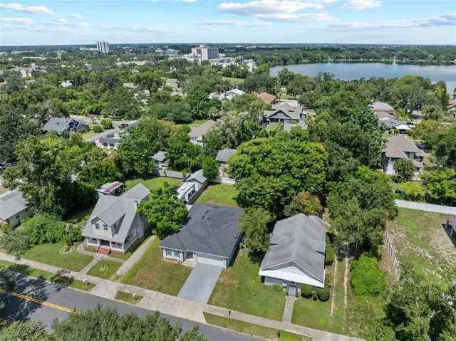 $349,500 | 319 Avenue A Northeast, Winter Haven, FL 33881