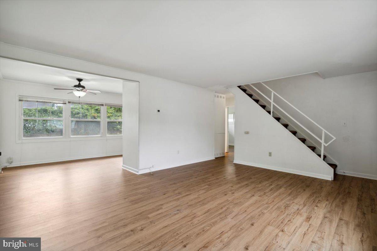 32 Quill Road Levittown, PA 19057 - Photo 4 of 25 Gallery Image 4