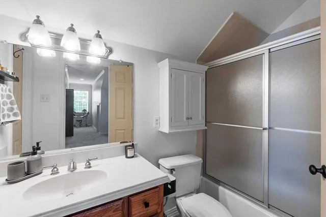 $609,900 | 1072 West Secretariat Drive, Terrell, TX 75160