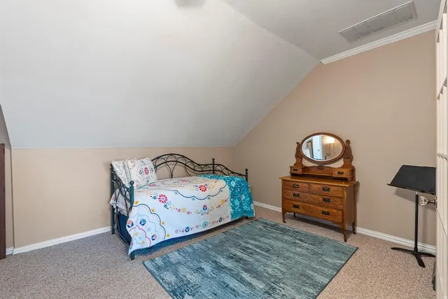 $609,900 | 1072 West Secretariat Drive, Terrell, TX 75160