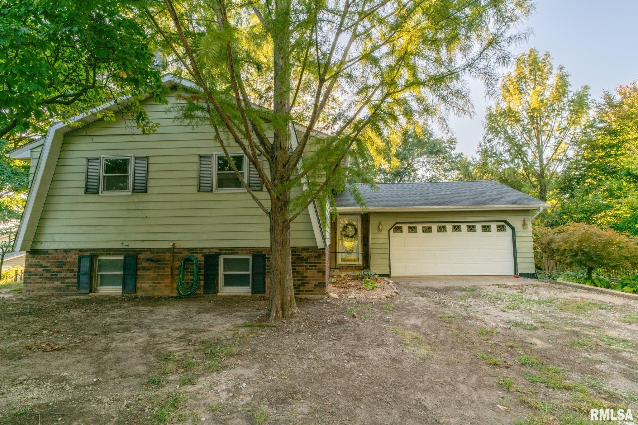1611 Upper Spring Bay Road Metamora, IL 61548 - Photo 1 of 52