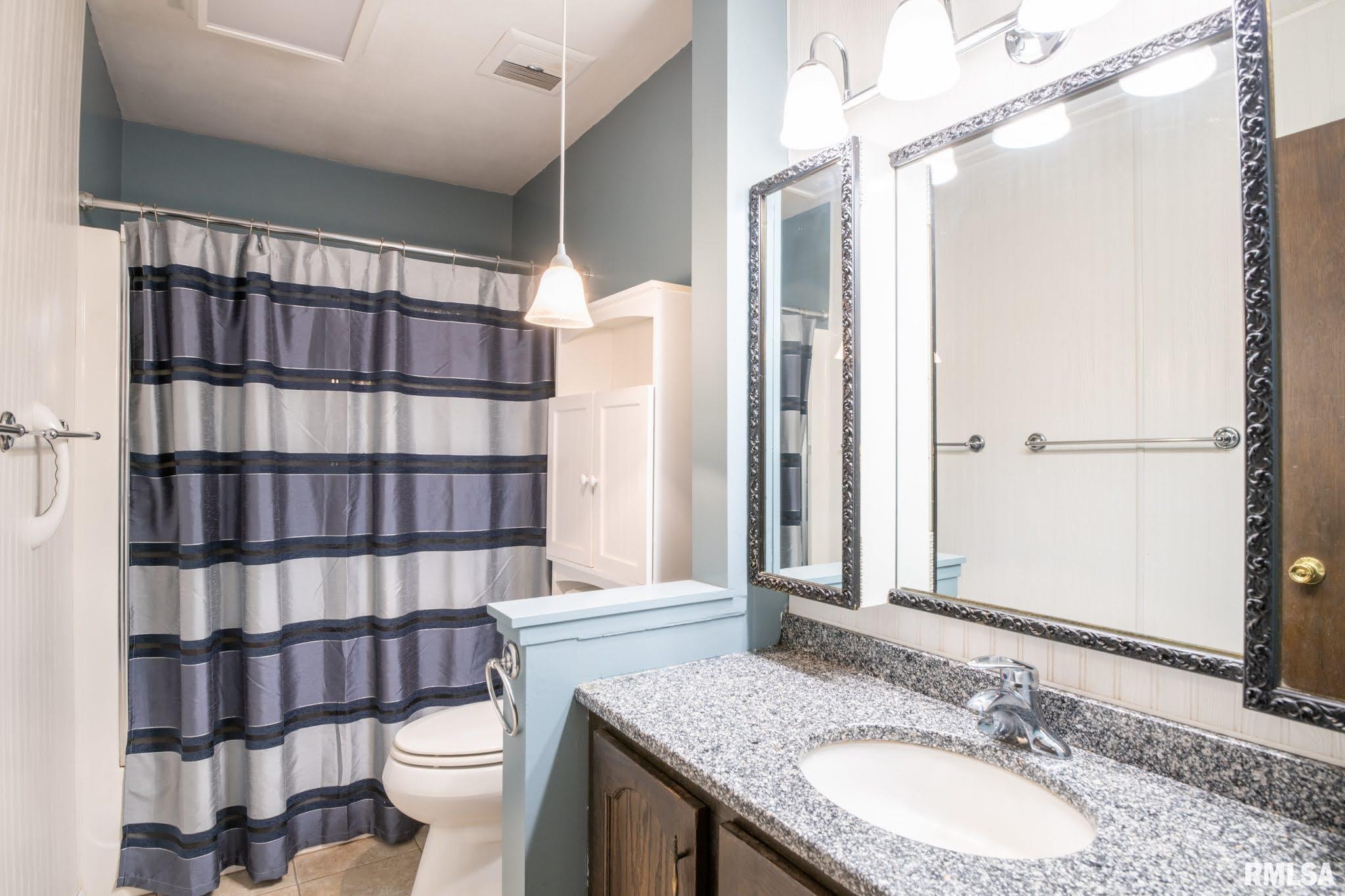 1611 Upper Spring Bay Road Metamora, IL 61548 - Photo 15 of 52