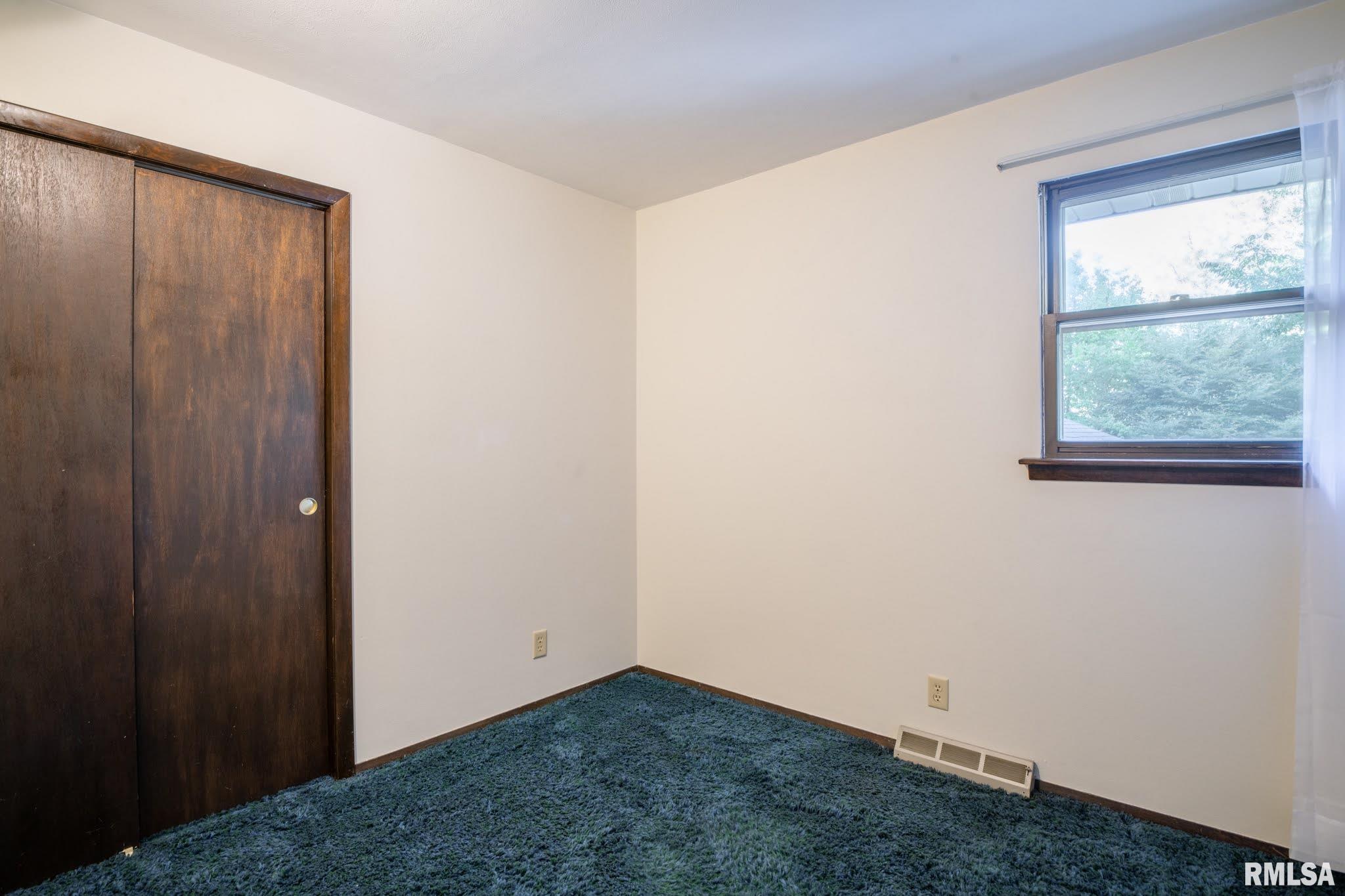 1611 Upper Spring Bay Road Metamora, IL 61548 - Photo 18 of 52