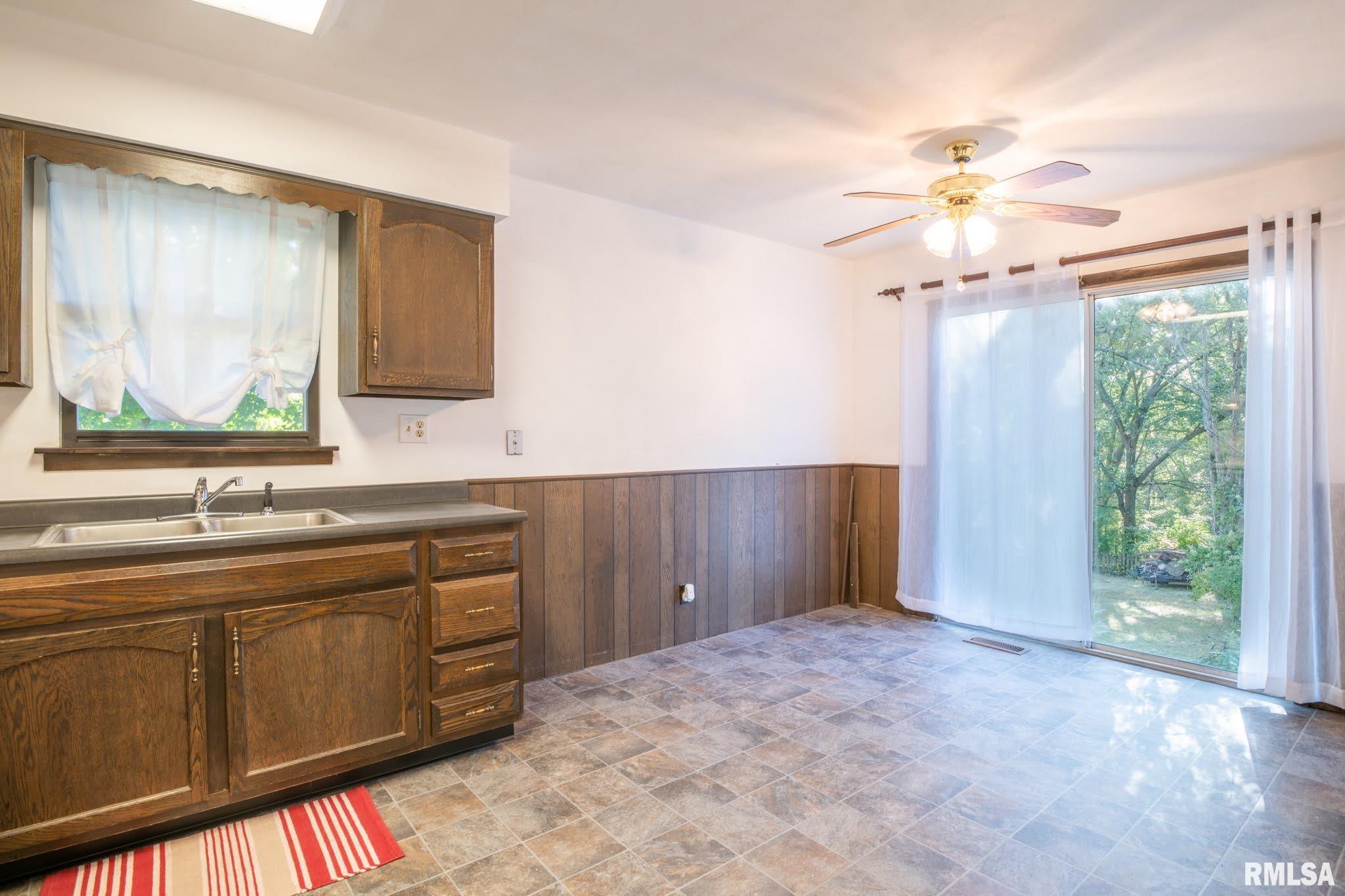 1611 Upper Spring Bay Road Metamora, IL 61548 - Photo 24 of 52