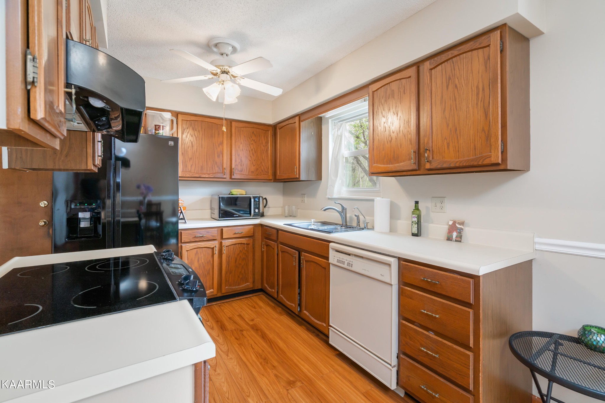 812 Tree Trunk Road Knoxville, TN 37934 - Photo 8 of 27 Gallery Image 8