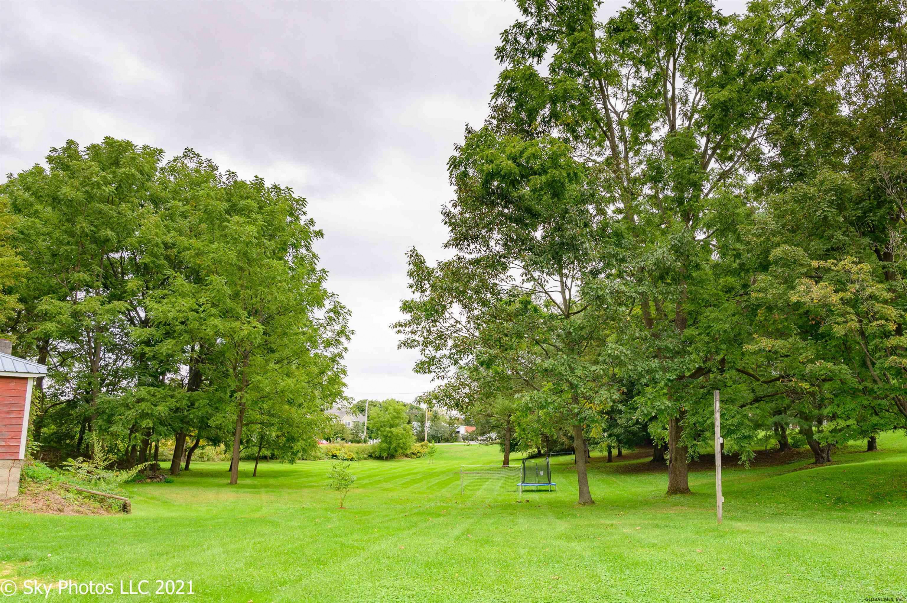572 Garfield Road Brunswick, NY 12180 - Photo 4 of 51 Photo 4
