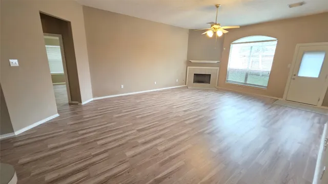 $2,300 | 5104 Big Spring Drive, Pearland, TX 77584